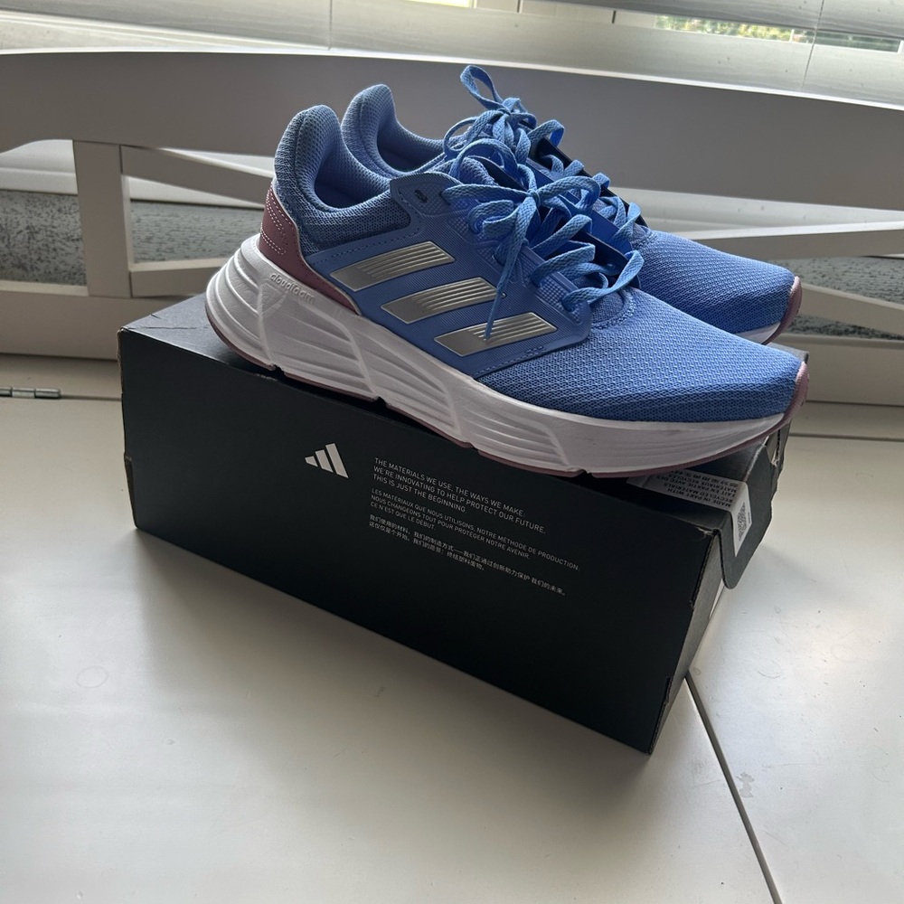 Size 8.5 adidas